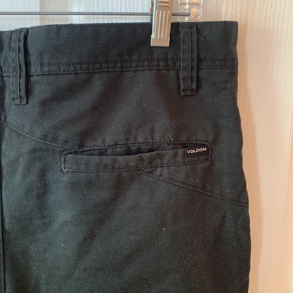 Volcom Black Mens Shorts - Picture 9 of 9